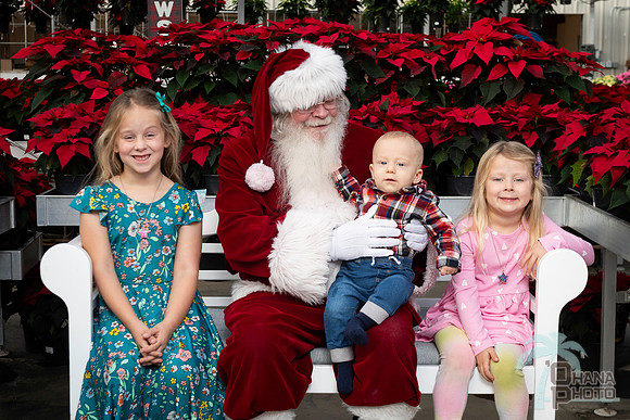 SantaPaws2025-0018