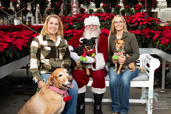 SantaPaws2025-0023