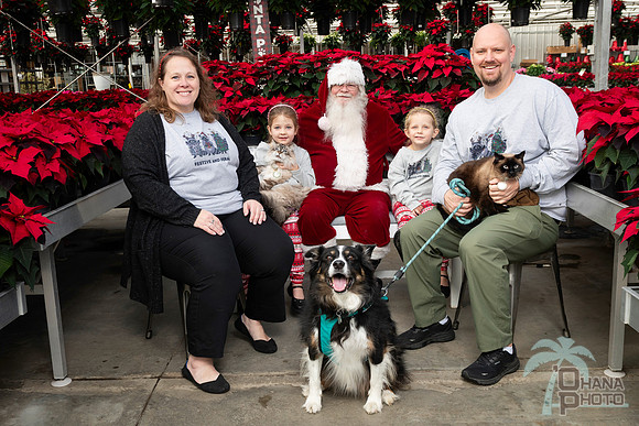 SantaPaws2025-0052