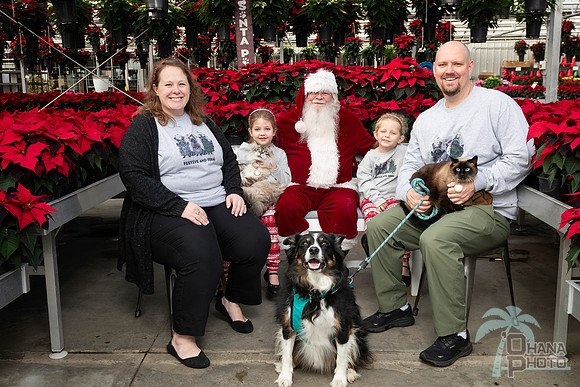 SantaPaws2025-0054