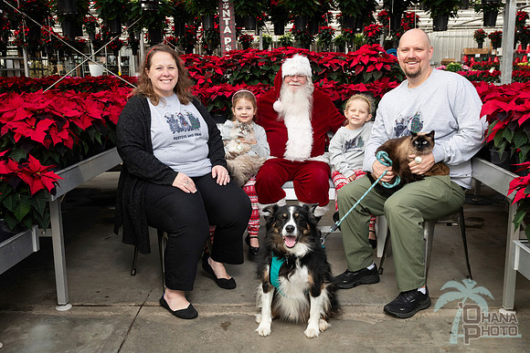 SantaPaws2025-0055
