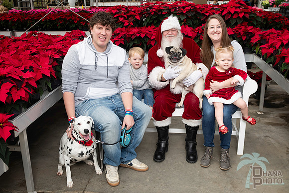 SantaPaws2025-0113