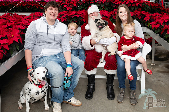 SantaPaws2025-0117