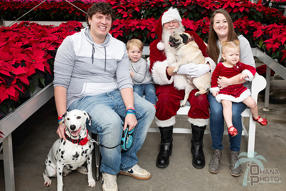 SantaPaws2025-0115