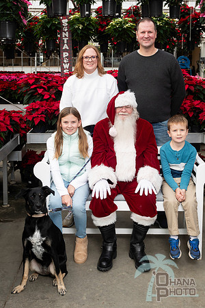 SantaPaws2025-0139