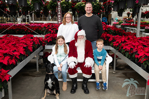SantaPaws2025-0141