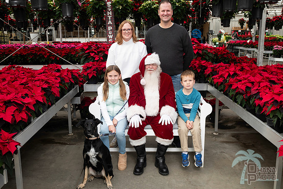 SantaPaws2025-0142