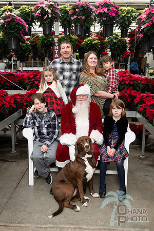 SantaPaws2025-0174