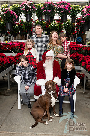 SantaPaws2025-0175