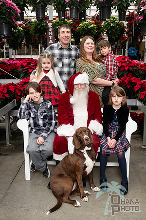 SantaPaws2025-0171