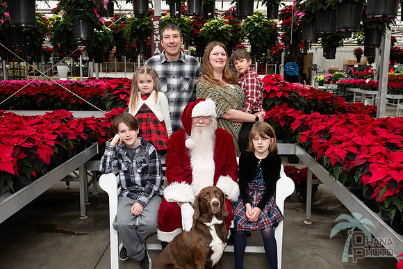 SantaPaws2025-0178