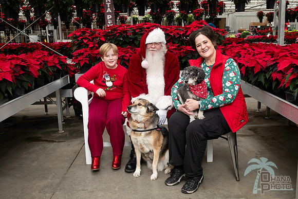 SantaPaws2025-0220