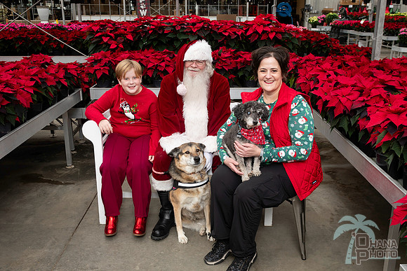 SantaPaws2025-0223