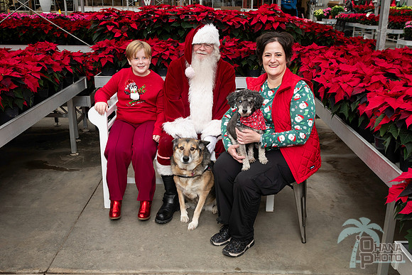 SantaPaws2025-0228