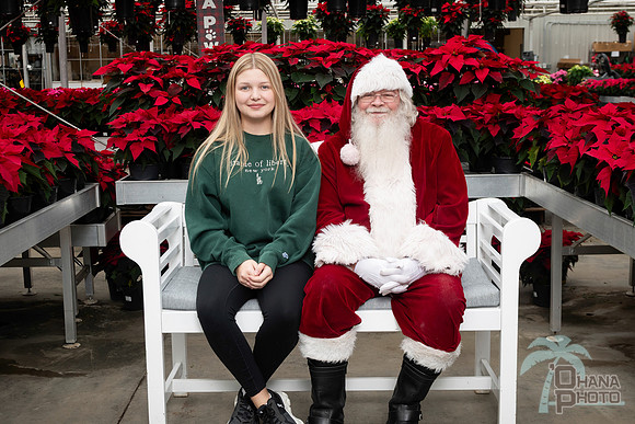 SantaPaws2025-0236