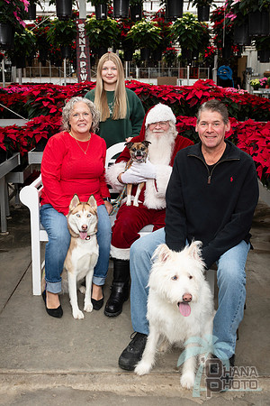 SantaPaws2025-0245