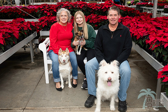 SantaPaws2025-0250