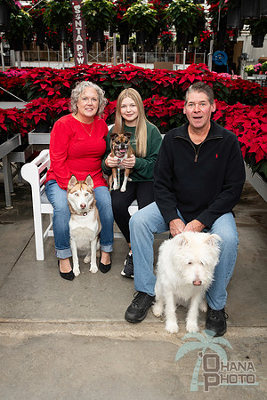 SantaPaws2025-0255