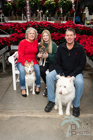 SantaPaws2025-0256