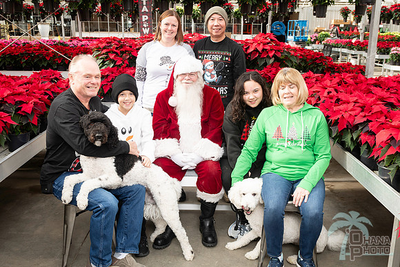 SantaPaws2025-0304