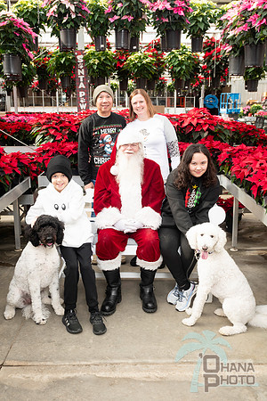 SantaPaws2025-0323