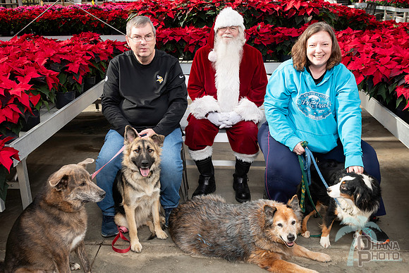 SantaPaws2025-0390
