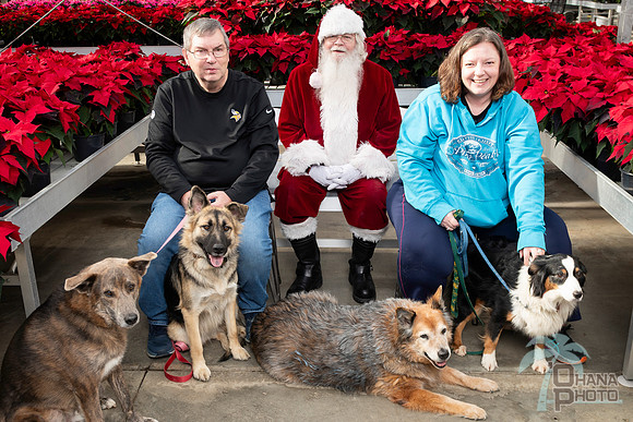 SantaPaws2025-0392