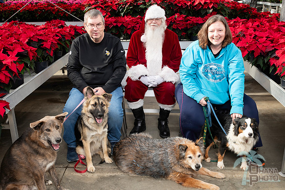 SantaPaws2025-0397