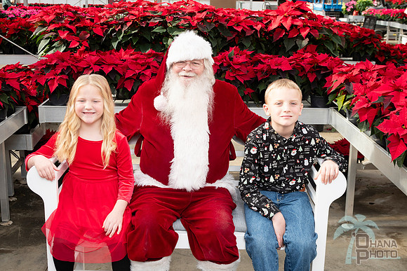 SantaPaws2025-0363