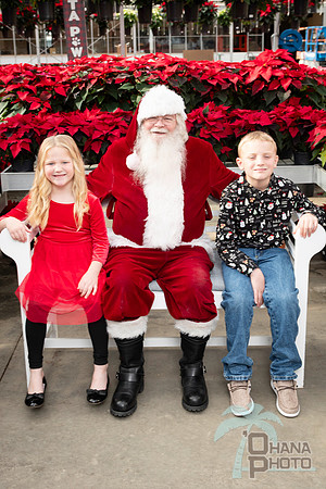 SantaPaws2025-0368