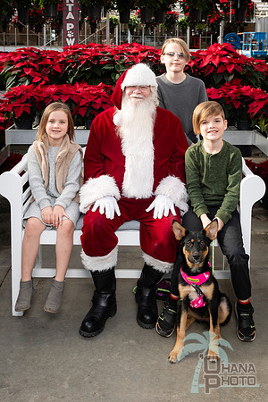 SantaPaws2025-0445