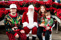 SantaPaws2025-0405
