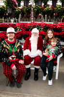 SantaPaws2025-0410