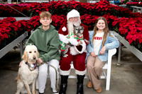 SantaPaws2025-0556