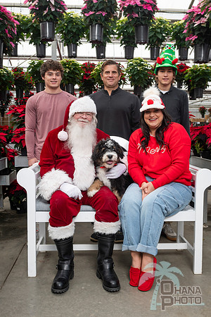 SantaPaws2025-0573