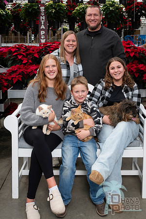 SantaPaws2025-0592