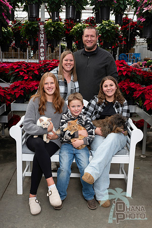 SantaPaws2025-0591