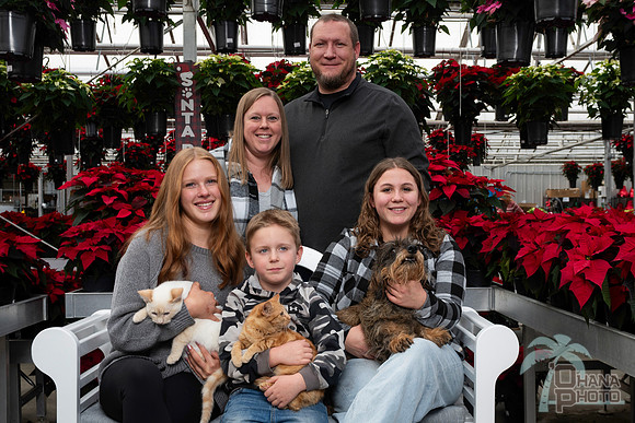 SantaPaws2025-0598