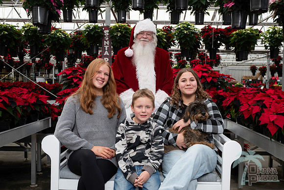 SantaPaws2025-0605