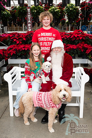SantaPaws2025-0654