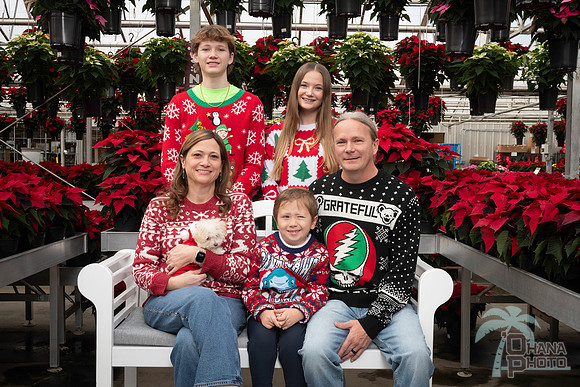 SantaPaws2025-0836