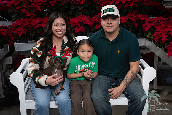 SantaPaws2025-0847