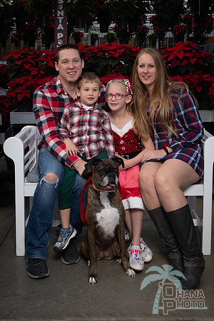 SantaPaws2025-0860