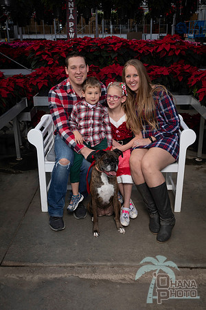 SantaPaws2025-0865
