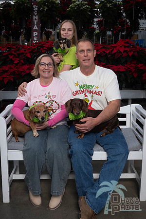 SantaPaws2025-0877
