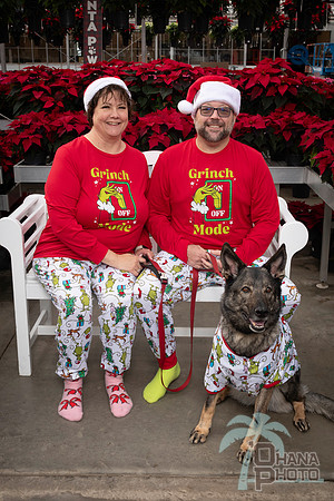SantaPaws2025-0979