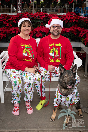 SantaPaws2025-0978