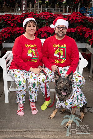 SantaPaws2025-0977