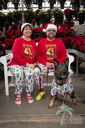SantaPaws2025-0982