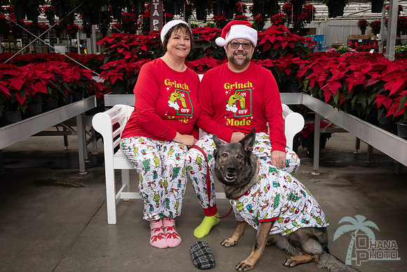 SantaPaws2025-0987